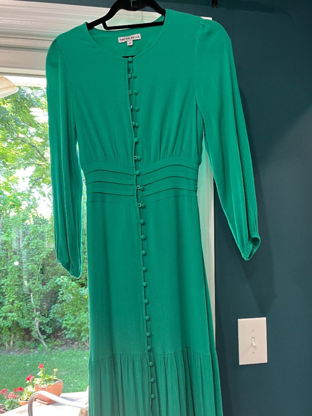 Yakira Bella XS Emerald Green Maxi Dress